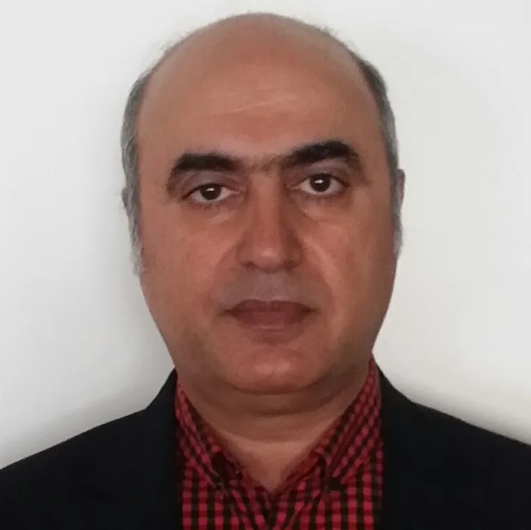 فریدون چوبدار  (بازنشسته)