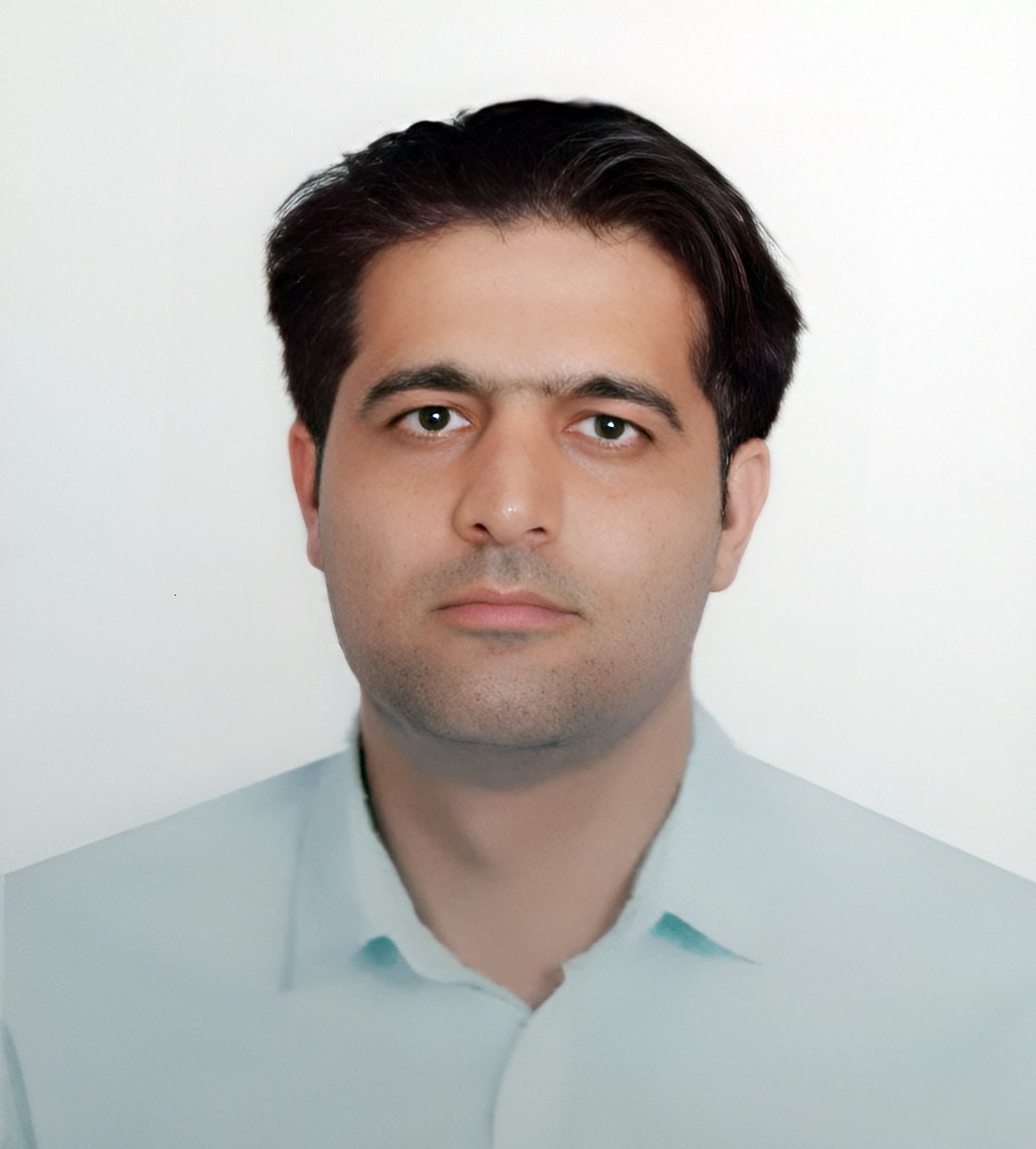 امیر حسینیان راد