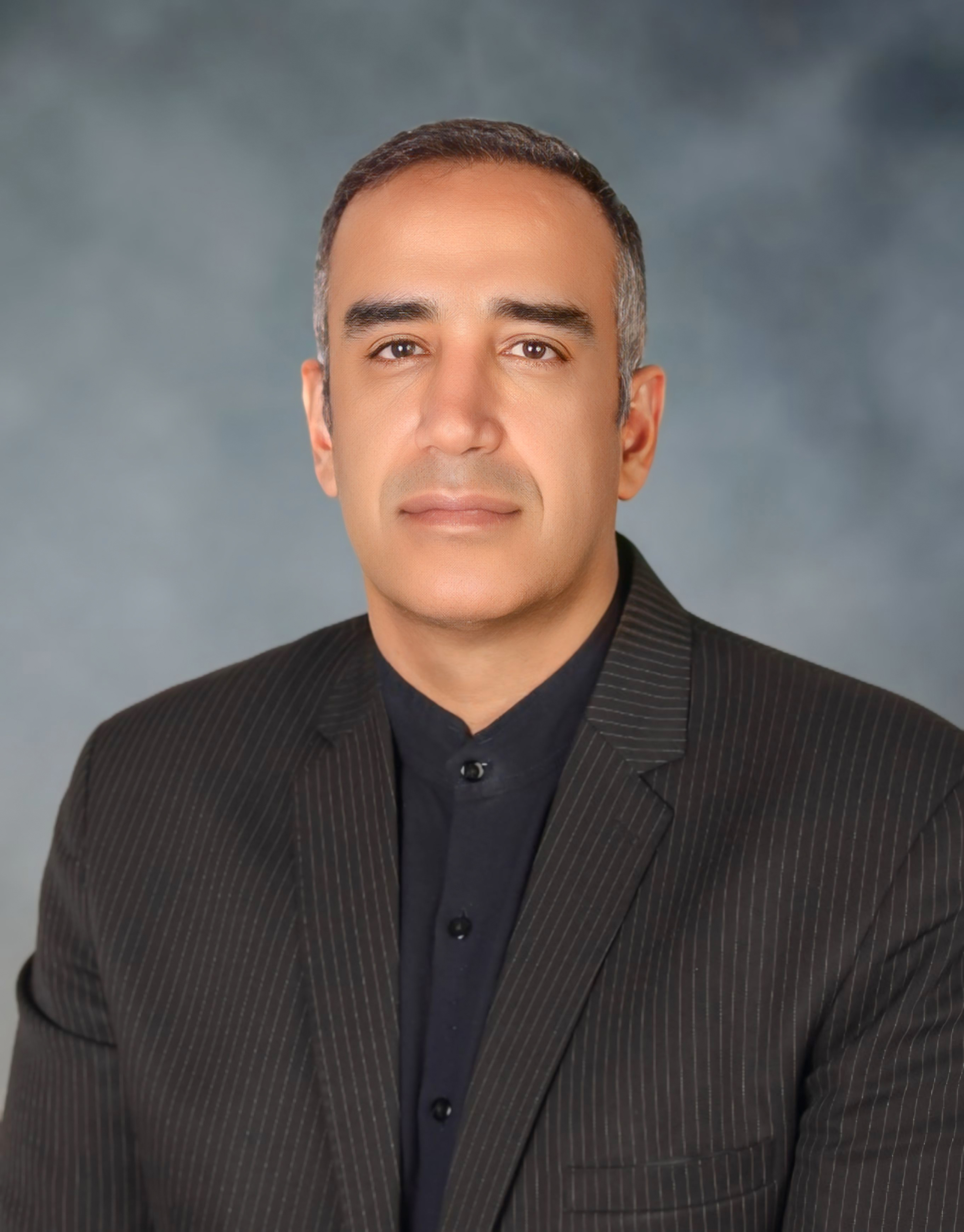 داریوش یاراحمدی