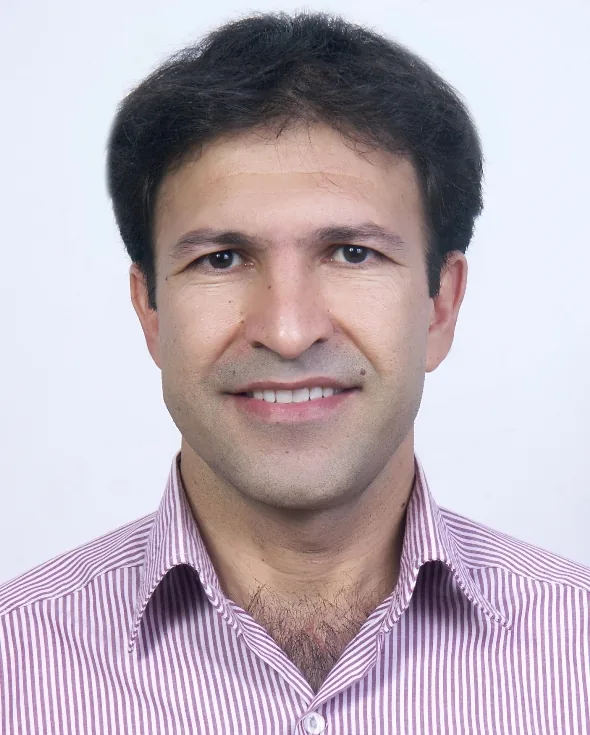 حسین زینی وند