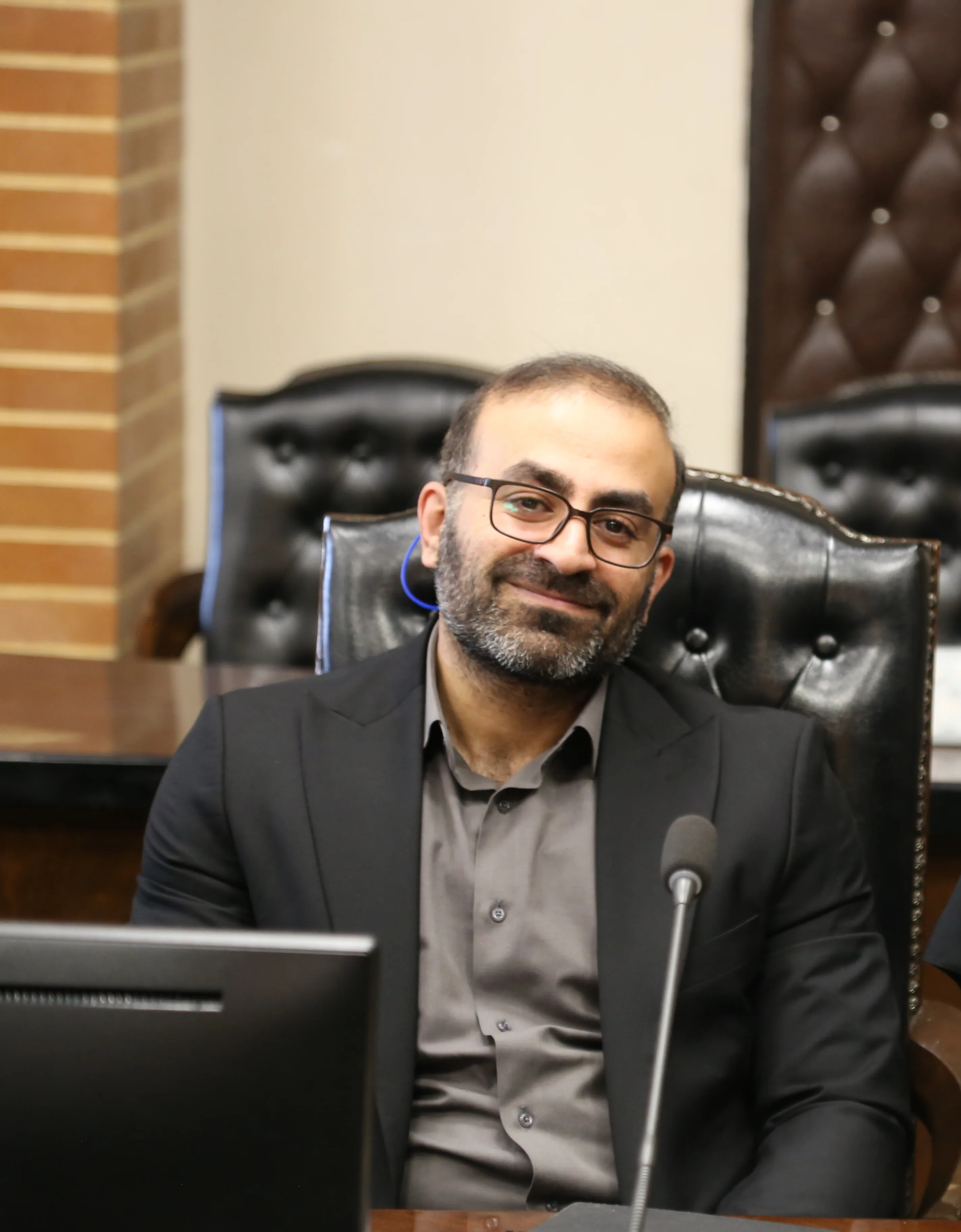 علی فروهر مهر